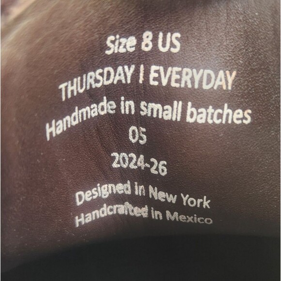 Thursday Boot Company Legend Chelsea Boots Womens Size 8 Truffle Nubuck Ankle - Picture 10 of 10